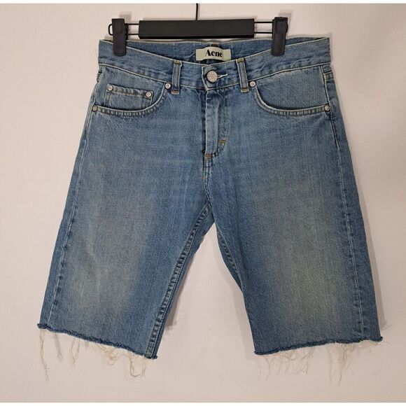 Acne Studio Womens 28 Waist HER CUT OFF Jean Shorts Light Wash KNEE LENGTH - Picture 1 of 8